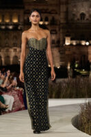 Nozomi Woven Benarasi Gown - Black